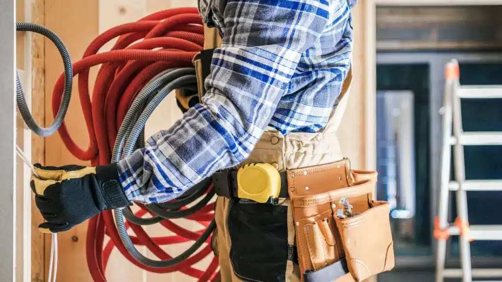 Licensed Electrician in Highlands Ranch - Stone Electric